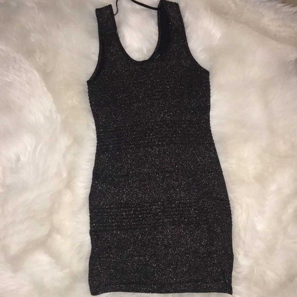 Black and gold shimmer dress - Picture 6 of 6